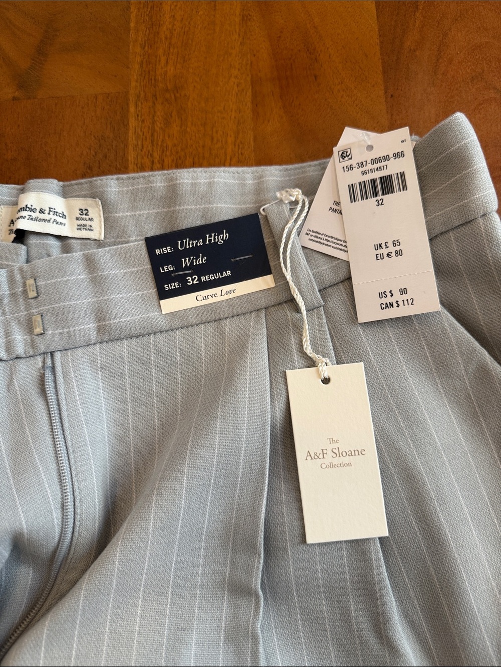 NWT Abercrombie & Fitch Light Gray Pinstripe Pleated Sloane Trousers Wide Leg